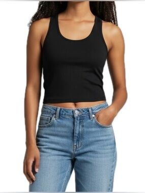 Razor Back Crop Tank.‎ Size S.
